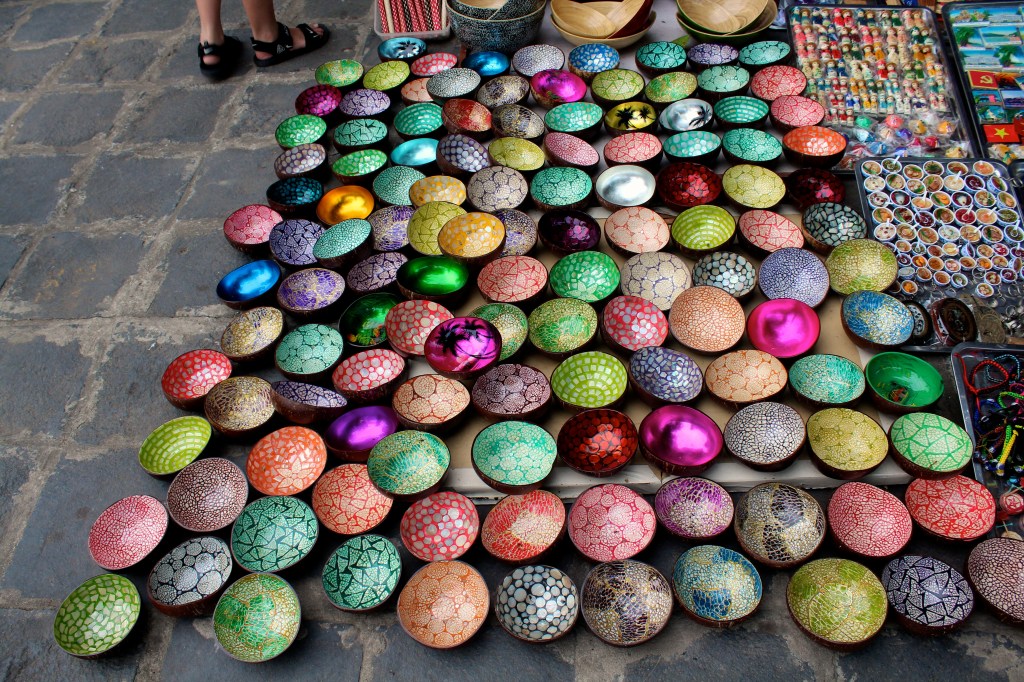 Colorful bowls made from coconut shells. 